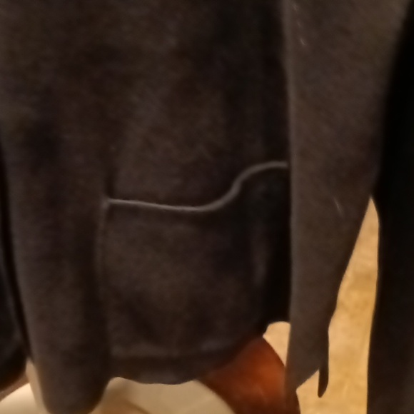 FINAL PRICE United Knitwear black l/s cotton sweater w side slits saggy pockets - Picture 8 of 14